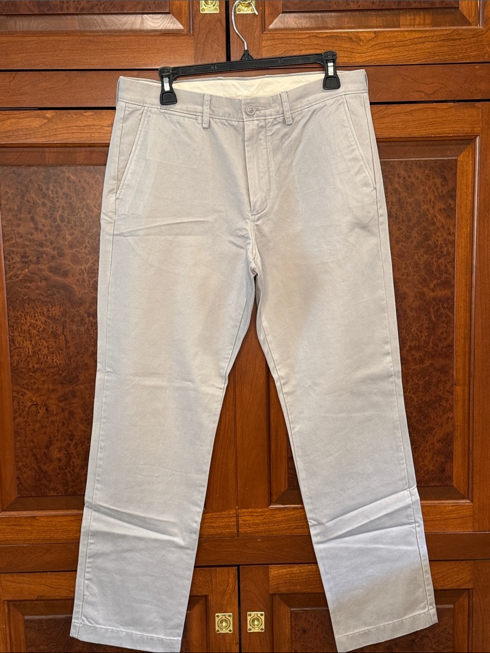 J. Crew Light Gray Straight-Leg urban slim 32×30 broken in Chino Pants